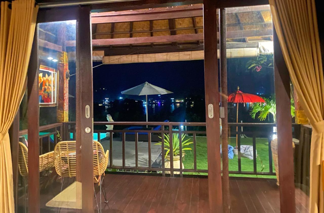 נוסה-למבונגן Ocean Paradise Cottage מראה חיצוני תמונה