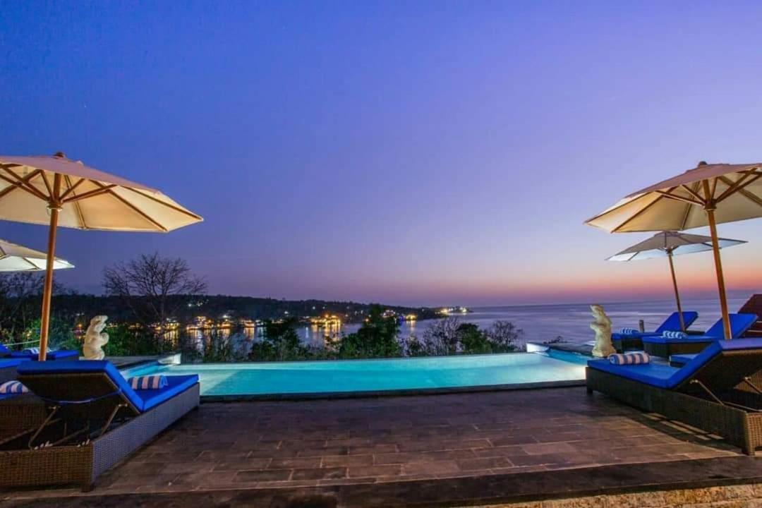 נוסה-למבונגן Ocean Paradise Cottage מראה חיצוני תמונה
